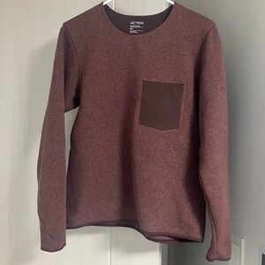 Arc’teryx covert women’s sweater small maroon